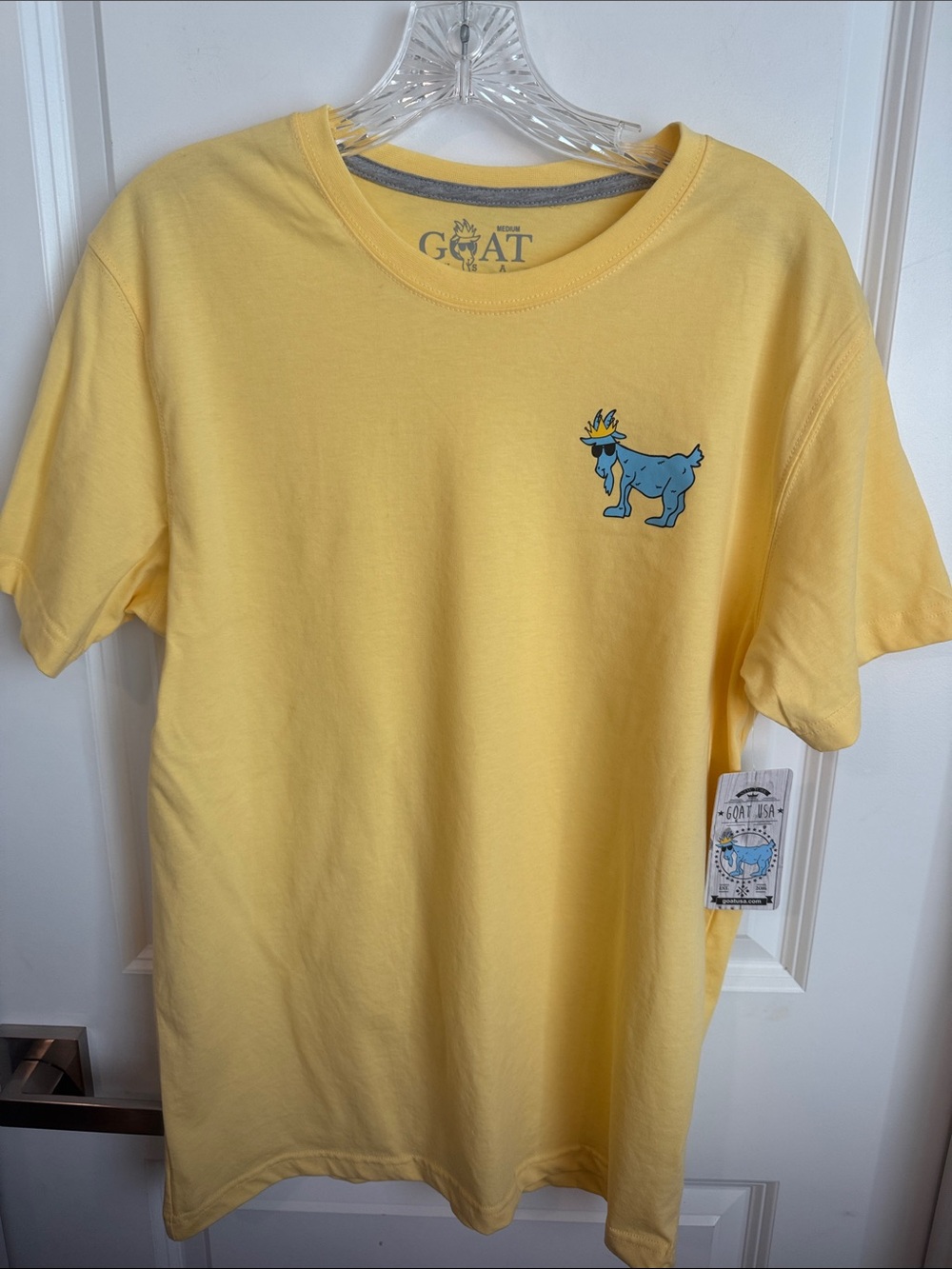GOAT Men’s Yellow Short Sleeve Graphic Tee with Blue Goat Logo